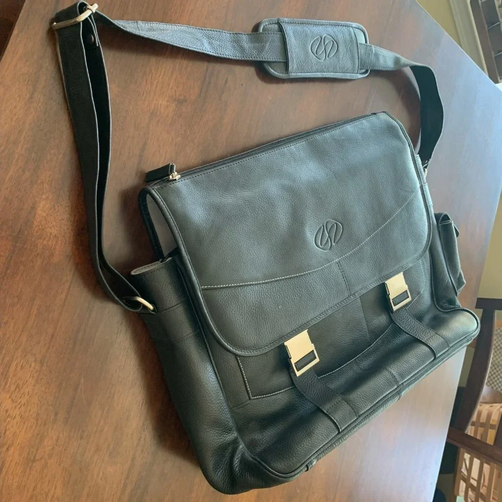 Premium Leather 14 MacBook Pro Messenger Bag w/Sleeve by Michael Santoro Design